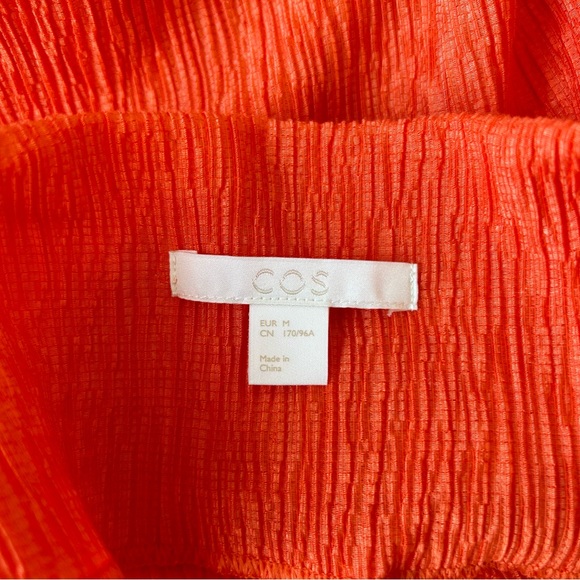 COS Orange Plisse Top Size M Long Sleeves Mock Neck - Picture 6 of 6